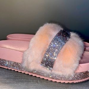 Juicy couture slides